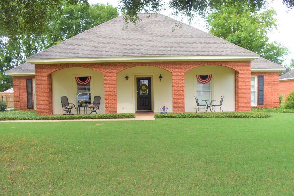 8823 Oak Meadow Ct Don’t Hesitate! You Might Miss Out! Sandra Nickel